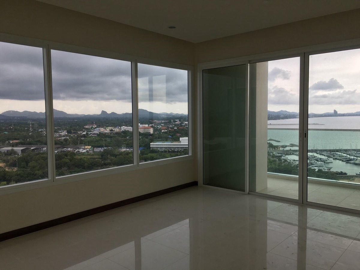 Movenpick - 2 Bedroom for sale - Condominium - Na Jomtien - Na Jomtien