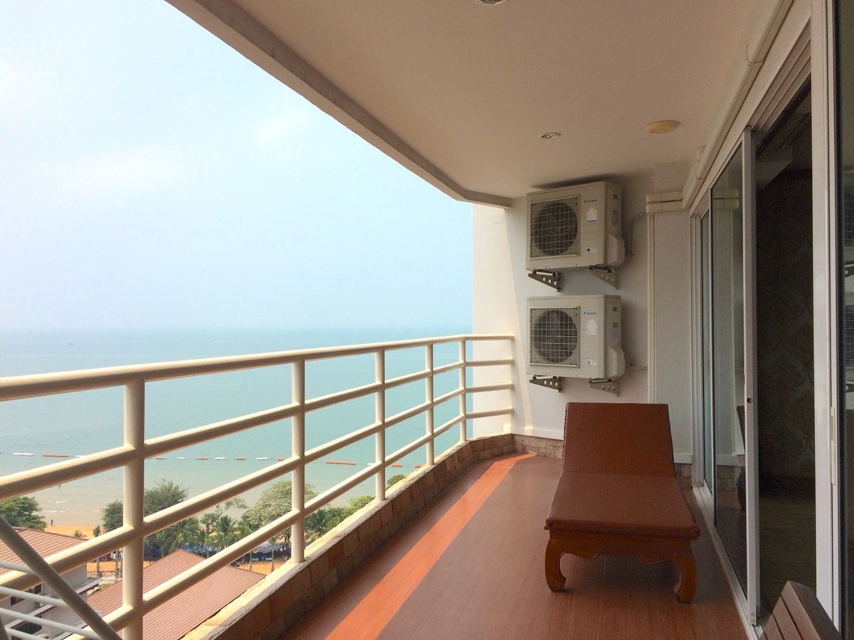 View Talay 5C - 3 Bedroom for sale - Condominium - Thappraya Road - Jomtien